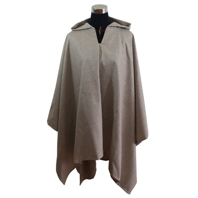 PONCHO LANA SEDA CAPUCHA