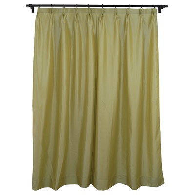 SILKY PINZAS 160X230